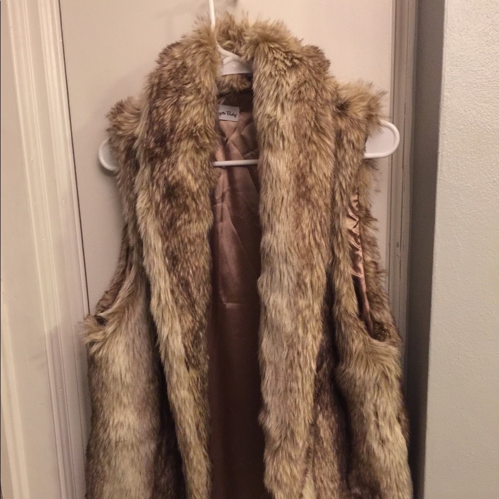 Cute faux fur vest